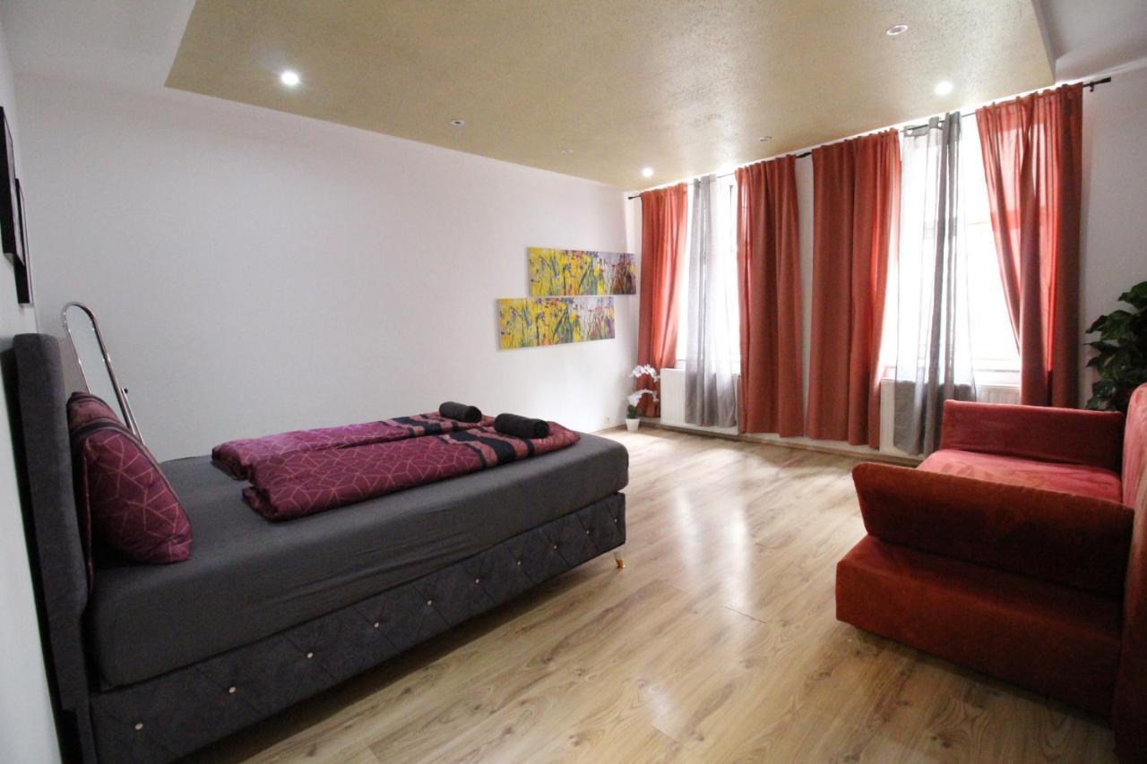 Private Triple Bedroom Rf1 Wiedeń Zewnętrze zdjęcie